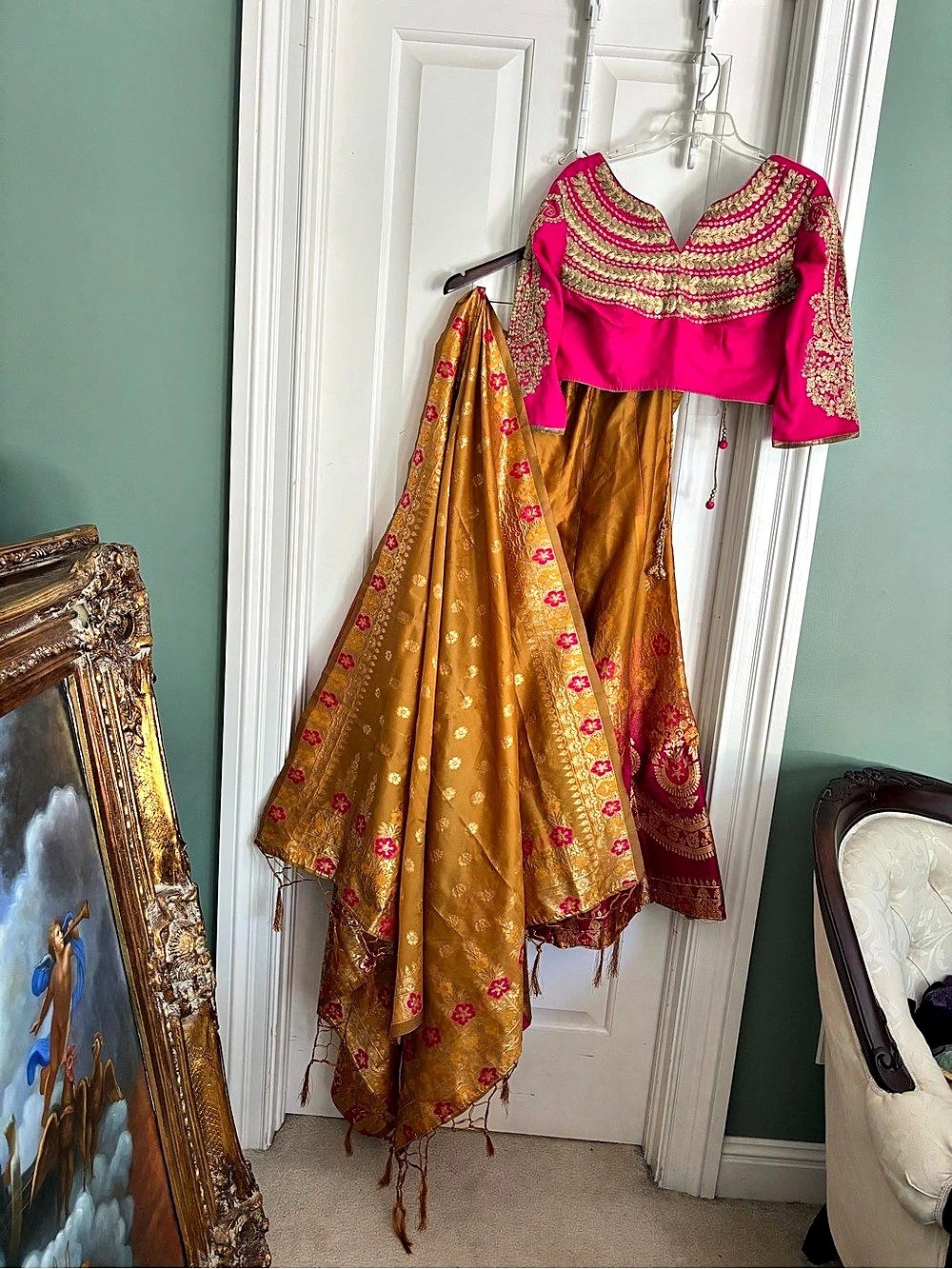 Embroidered Lehenga .3 piece Set in gold and Pink Like New Beautiful Large